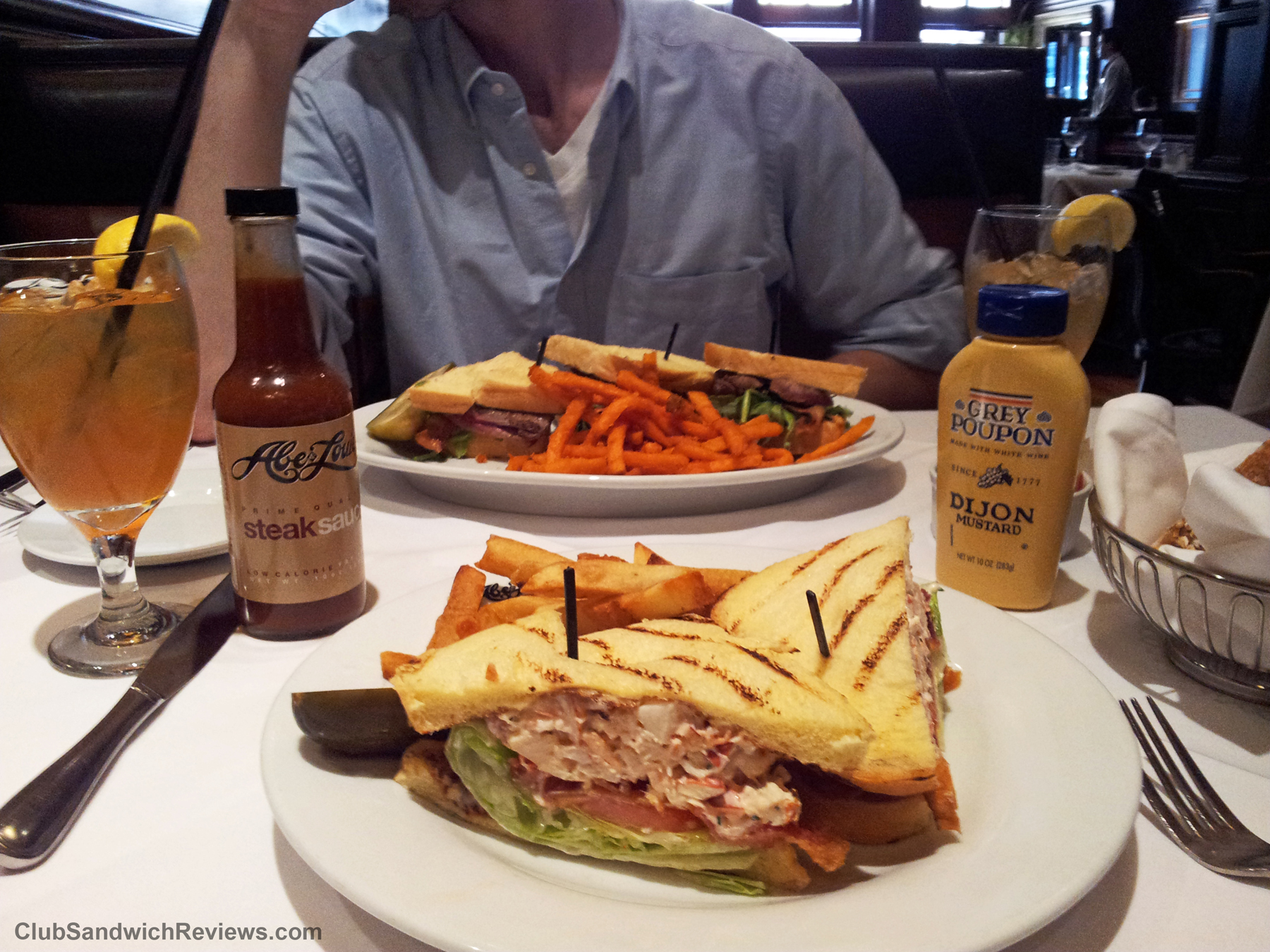 Abe and Louie&#39;s Lobster Club Sandwich Review - Boston Steakhouse